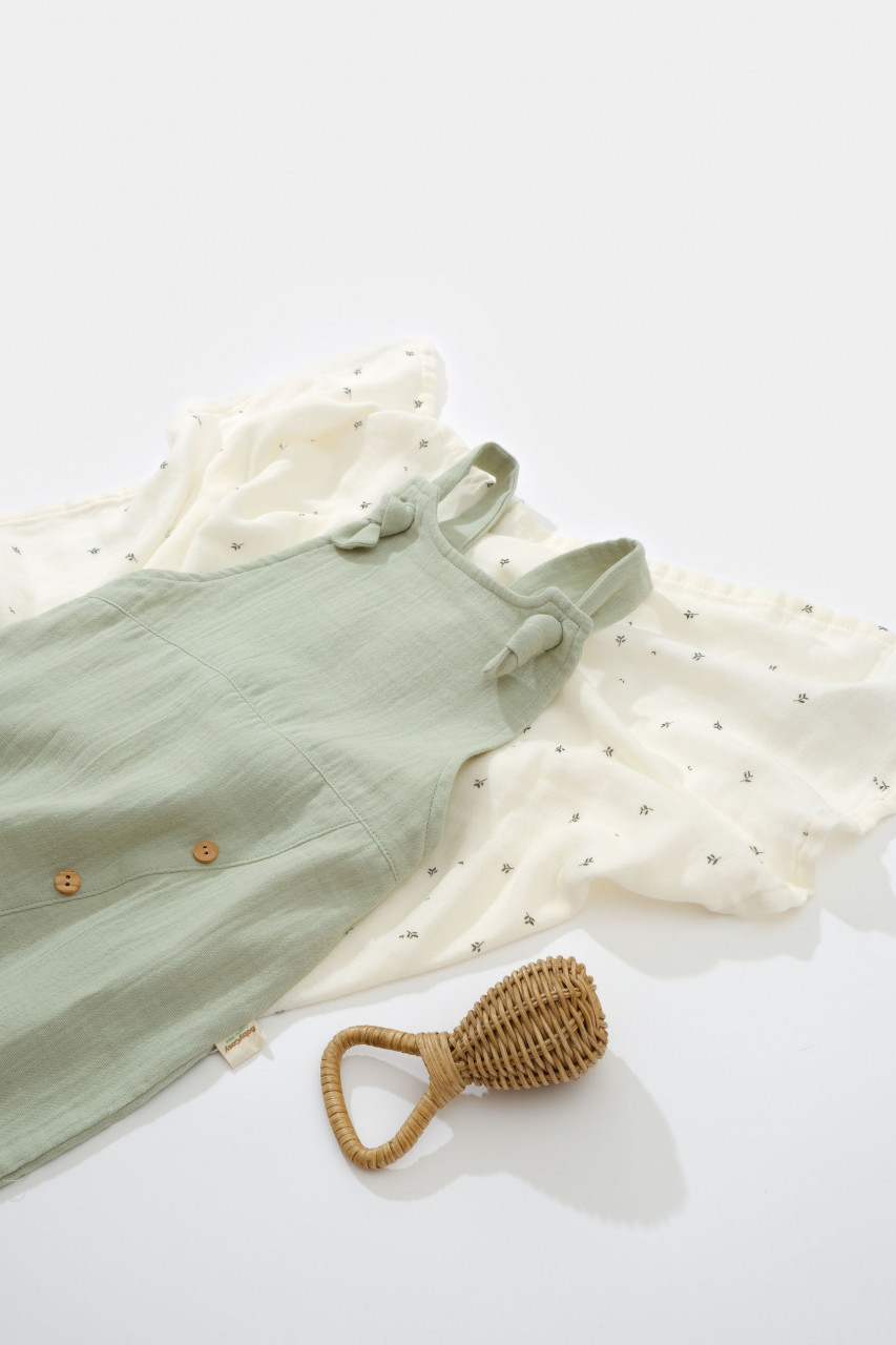 Salopeta de vara cu pantaloni lungi din muselina, BabyCosy, 100% bumbac organic - imagine 4