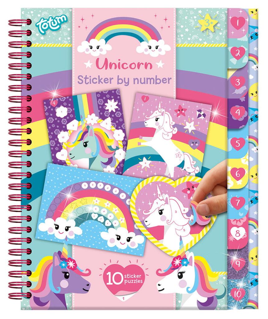 Carticica cu activitati si abtibilduri - Unicorn Totum