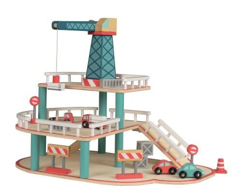 Garaj cu macara si vehicule