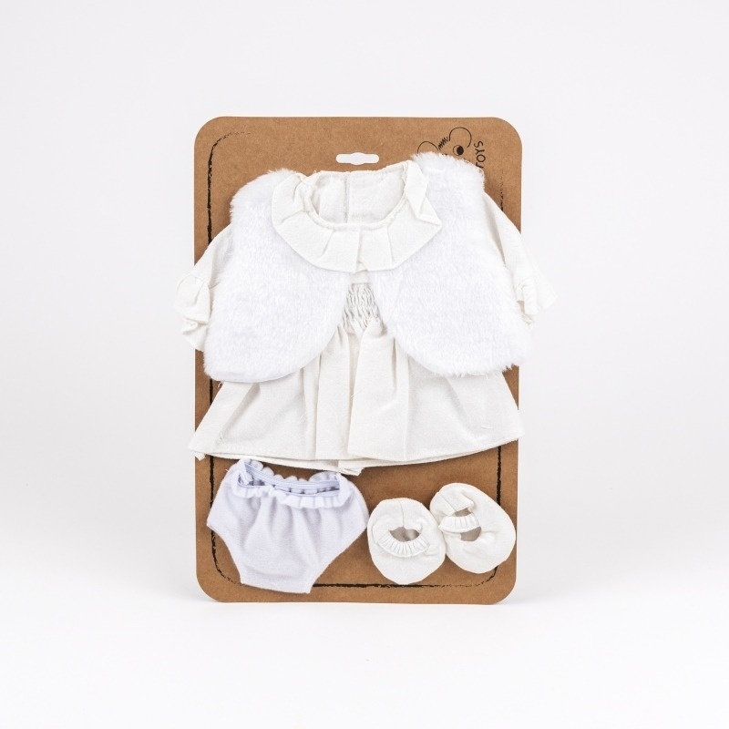 Hainute albe pentru papusa