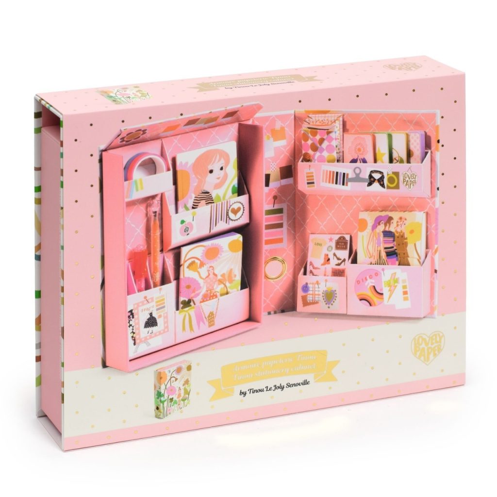 Set de papetarie cu tematica Fashion