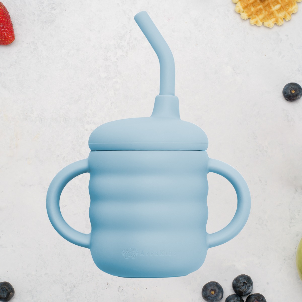 Cana din silicon cu pai